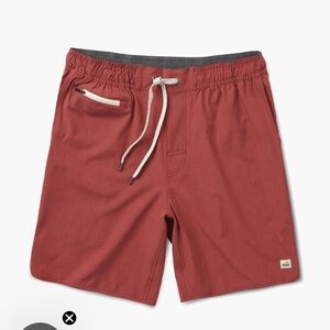 Vuori Banks Shorts size Large Red